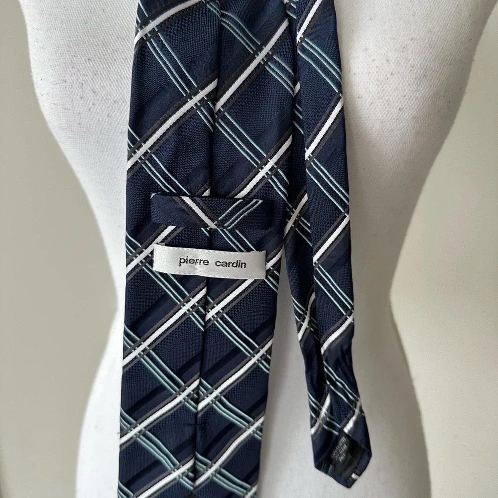 Set of all different pattern ties - Picture 7 of 15